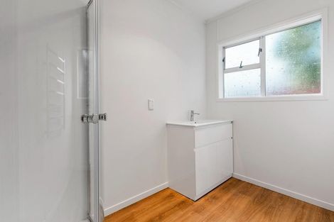 Photo of property in 32 Idlewild Avenue, Mangere, Auckland, 2022