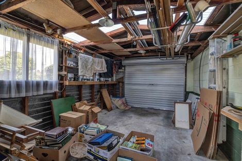 Photo of property in 125 Seaview Road, Westown, New Plymouth, 4310