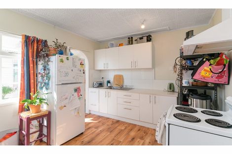 Photo of property in 106 Rattray Street, Riccarton, Christchurch, 8041