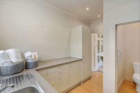 Photo of property in 11 Hyderabad Road, Marewa, Napier, 4110