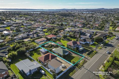 Photo of property in 154 View Road, Sunnyvale, Auckland, 0612