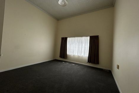 Photo of property in 30 Derby Street, Westport, 7825