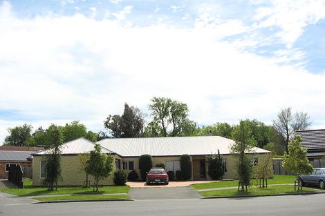 Photo of property in 30 Milesbrook Close, Rangiora, 7400