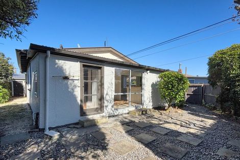 Photo of property in 27 Grassmere Street, Papanui, Christchurch, 8052