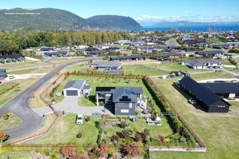 Photo of property in 9 Lancewood Way, Kinloch, Taupo, 3377
