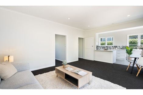 Photo of property in 22 Wilsons Road, Saint Martins, Christchurch, 8022