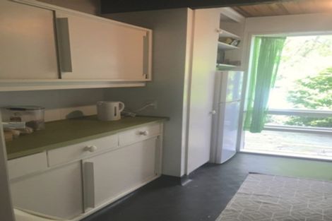 Photo of property in 28b Ranelagh Street, Karori, Wellington, 6012