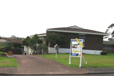 Photo of property in 2/6 Annette Avenue, Te Atatu South, Auckland, 0610