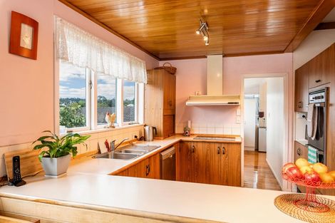 Photo of property in 22 Arawa Street, New Lynn, Auckland, 0600