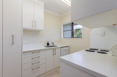 Photo of property in 23b Cecil Place, Cloverlea, Palmerston North, 4412