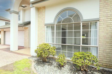 Photo of property in 29 Heyington Way, East Tamaki Heights, Auckland, 2016