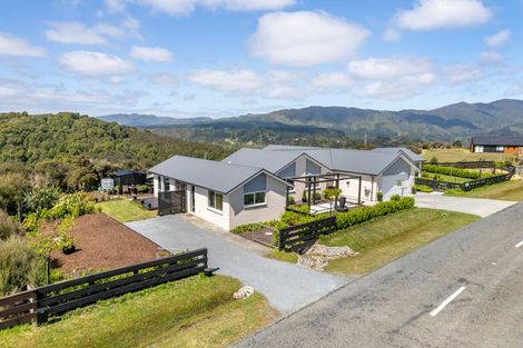 Photo of property in 303 Fairview Drive, Akatarawa, Upper Hutt, 5372