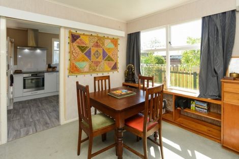Photo of property in 79 Church Road, Taradale, Napier, 4112