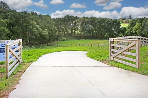 Photo of property in 83 Dean Road, Pokeno, 2471