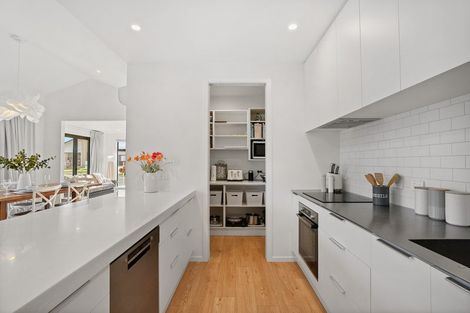 Photo of property in 37 Wallis Drive, Cromwell, 9310