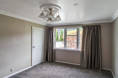 Photo of property in 115 Judd Crescent, Naenae, Lower Hutt, 5011