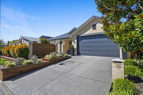 Photo of property in 10 Brookwater Avenue, Northwood, Christchurch, 8051
