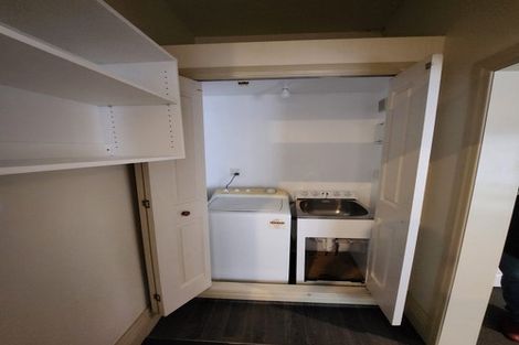 Photo of property in 43 Patanga Crescent, Thorndon, Wellington, 6011