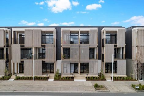 Photo of property in 4 Hobsonville Point Road, Hobsonville, Auckland, 0616