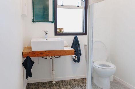 Photo of property in 1 Jervois Terrace, Ohau, Levin, 5570