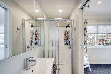 Photo of property in 24 Herrick Street, Marewa, Napier, 4110