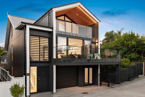 Photo of property in 47d Hastings Road, Mairangi Bay, Auckland, 0630