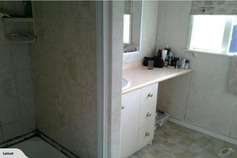 Photo of property in 1/6 Manuroa Road, Takanini, 2112