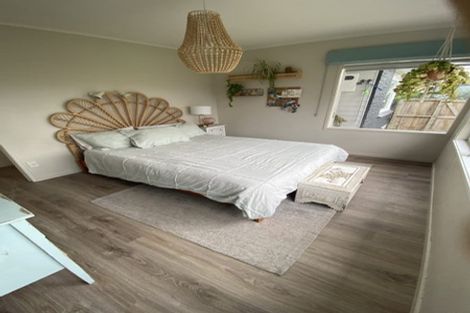 Photo of property in 10a Hatton Road, Orewa, 0931