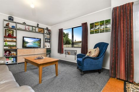 Photo of property in 4a Pratt Street, Papakura, 2110