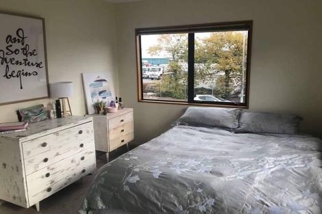 Photo of property in 2/3 Melrose Street, Christchurch Central, Christchurch, 8013