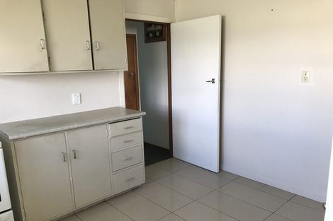 Photo of property in 2/42 Halsey Road, Manurewa, Auckland, 2102