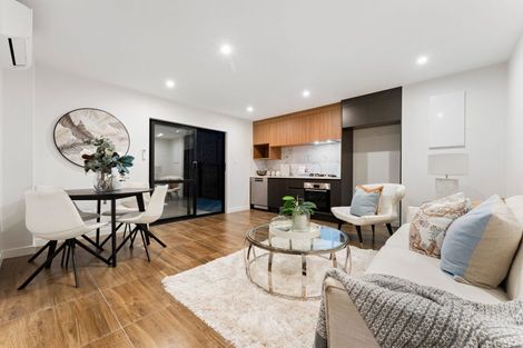 Photo of property in 28 Kate Duncan Drive, Swanson, 0614