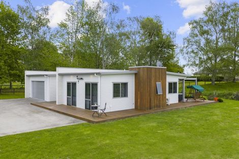 Photo of property in 112 Cochrane Road, Ngahinapouri, Ohaupo, 3882