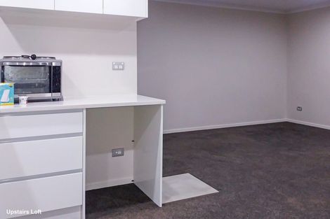 Photo of property in 7 Taupinga Way, Takanini, 2112