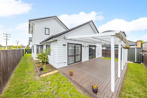 Photo of property in 51 Tarapiroe Avenue, Takanini, 2112