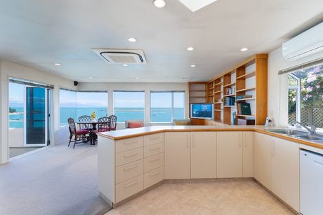 Photo of property in 393 Wakefield Quay, Stepneyville, Nelson, 7010