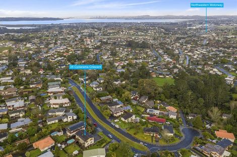 Photo of property in 25 Cyclarama Crescent, Massey, Auckland, 0614