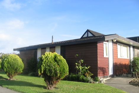 Photo of property in 8 Leeward Drive, Whitby, Porirua, 5024