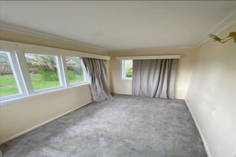 Photo of property in 3170 Great North Road, New Lynn, Auckland, 0600