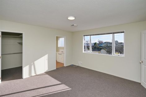 Photo of property in 36 Bella Rosa Drive, Hei Hei, Christchurch, 8042