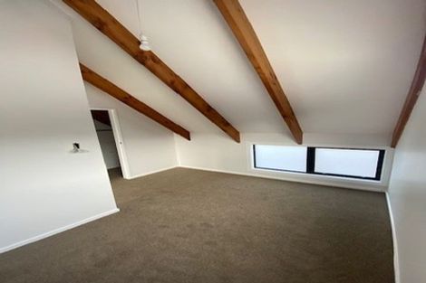 Photo of property in 110f4 Freyberg Street, Lyall Bay, Wellington, 6022