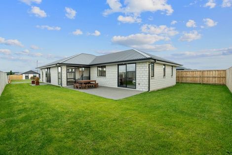 Photo of property in 27 Lovelock Avenue, Rolleston, 7615