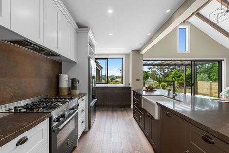 Photo of property in 158 Lakes Boulevard, Pyes Pa, Tauranga, 3112