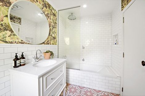 Photo of property in 121 Access Road, Kumeu, 0891