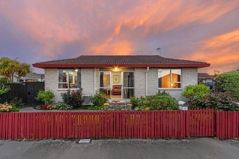 Photo of property in 22 Matlock Street, Woolston, Christchurch, 8062