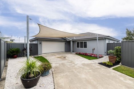 Photo of property in 23 Rakaia Way, Poraiti, Napier, 4112