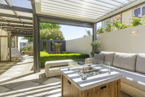 Photo of property in 28a Karina Terrace, Roslyn, Palmerston North, 4414