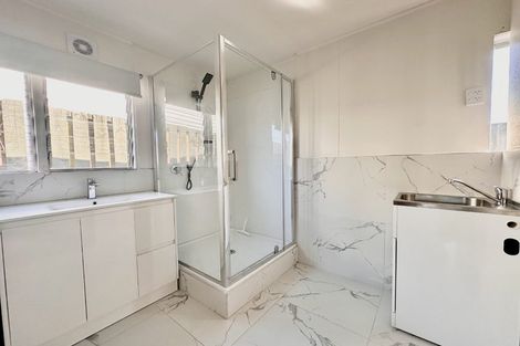 Photo of property in 5 Fairlight Place, Manurewa, Auckland, 2102