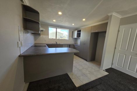 Photo of property in 5 Prado Drive, Pukekohe, 2120