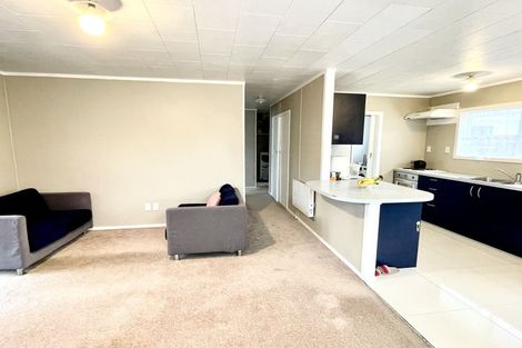 Photo of property in 6u1 Snead Place, Hamilton East, Hamilton, 3216